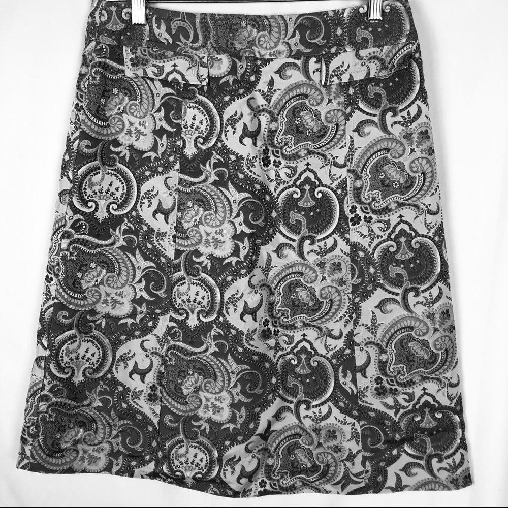 NWT Express Skirt, 6, A-Lined Gray/metallic Silver